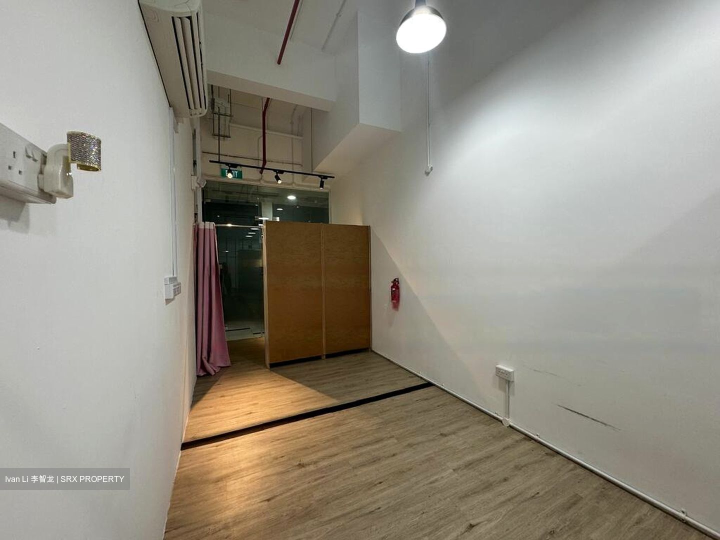 The Promenade@Pelikat (D19), Shop House #460349661